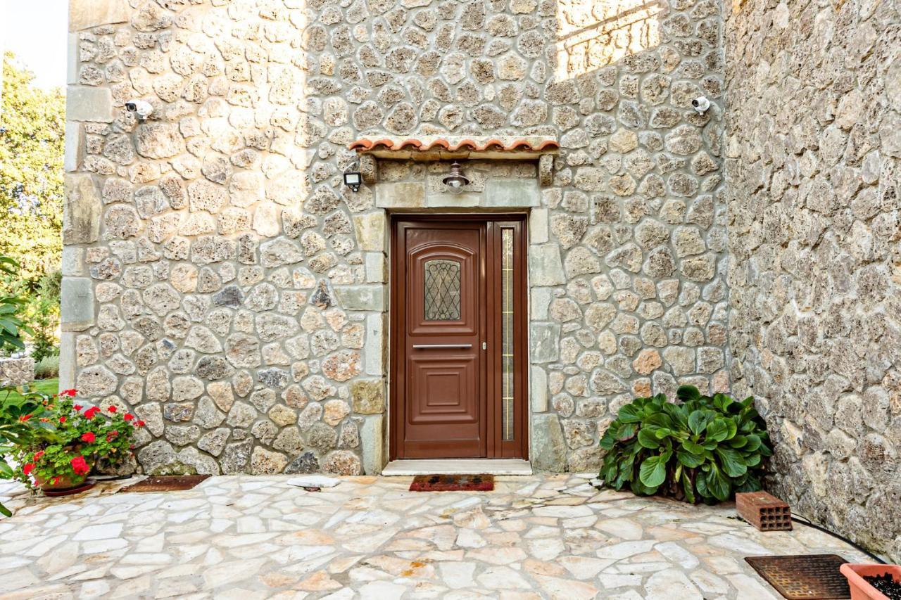 Filia Stone Villa ゴウヴィア エクステリア 写真